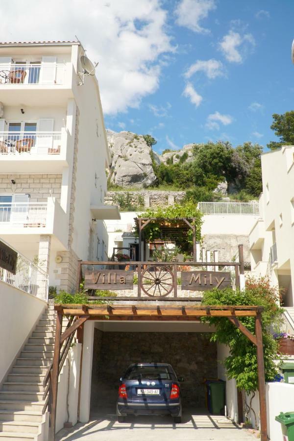 Villa Mily Baska Voda Exterior photo