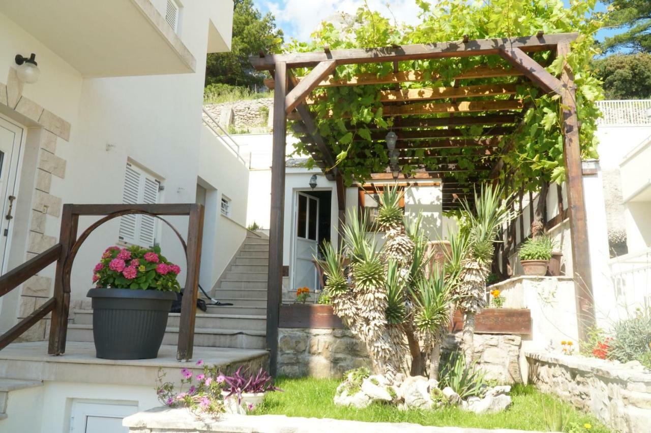 Villa Mily Baska Voda Exterior photo